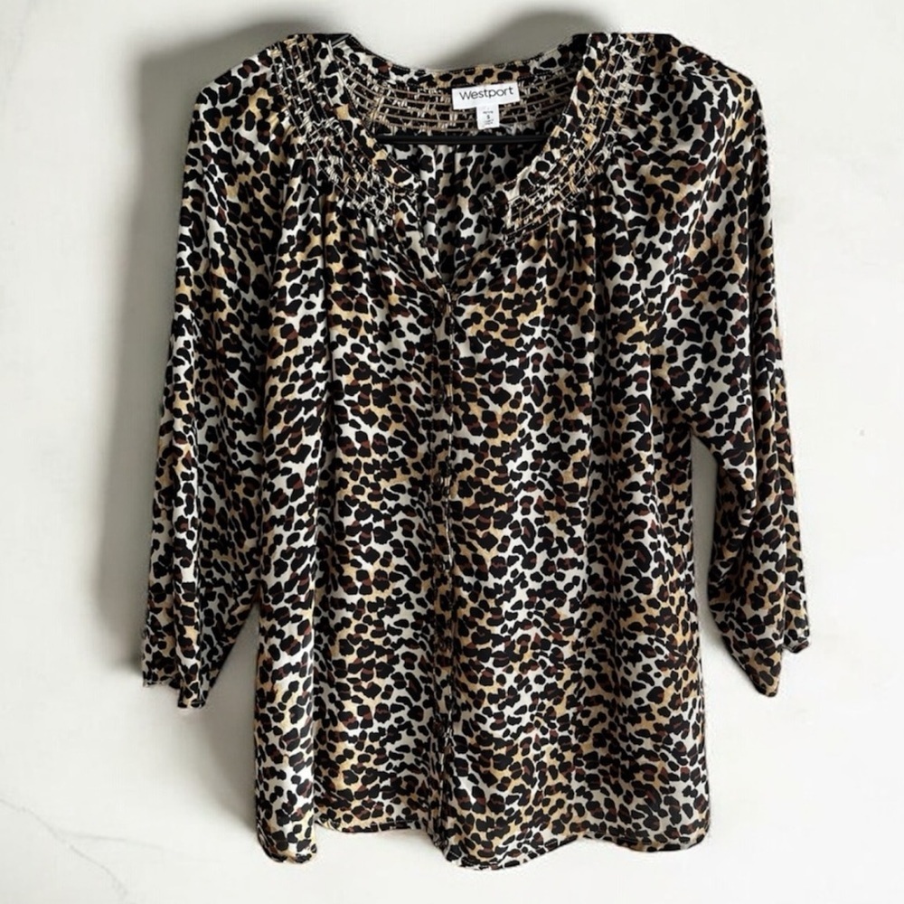 Westport Animal Print Blouse Size Small Long Sleeve Polyester Chic Classic